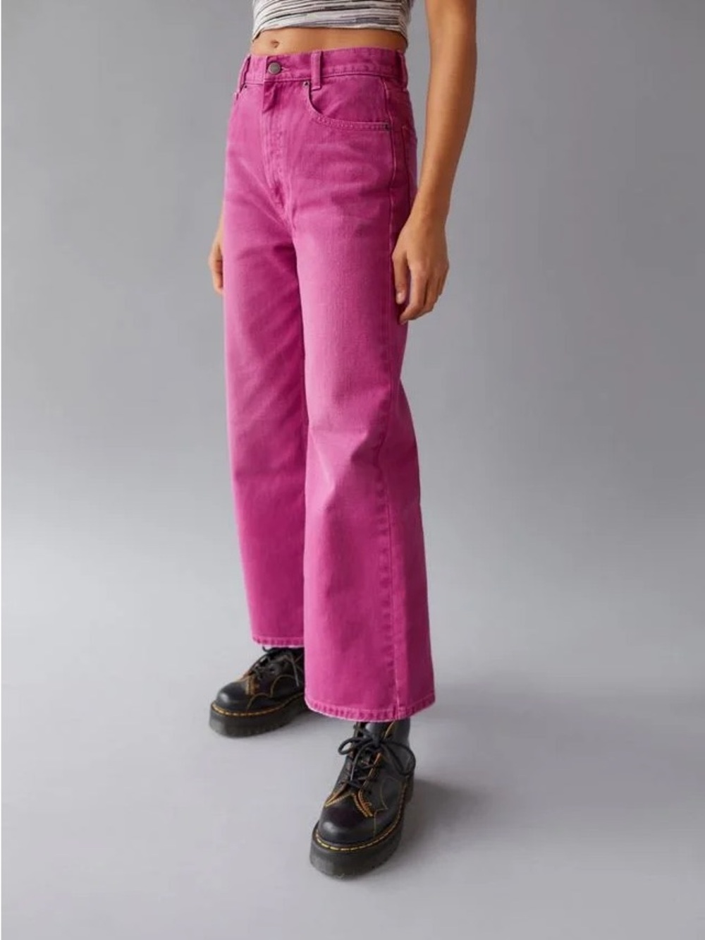 Urban Outfitters BDG High & Wide Jeans in Magenta - Size 26